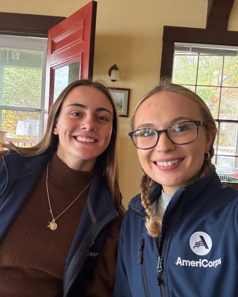 2 Women Posing for picutre